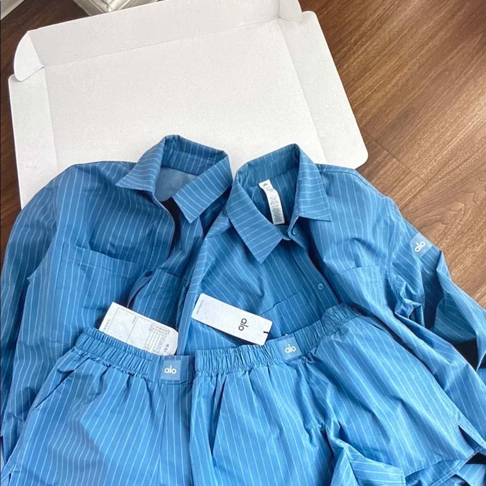 ALO Yoga Blue Pinstripe Button-Up with White Ribbed Tank - Picture 5 of 7